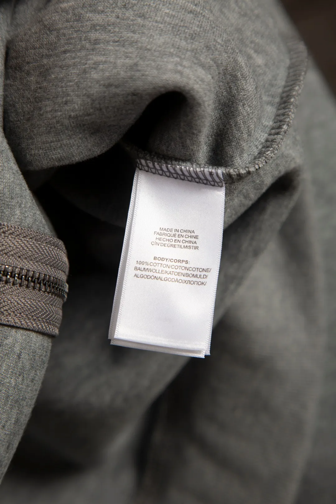26201 #Dark gray real photo P260